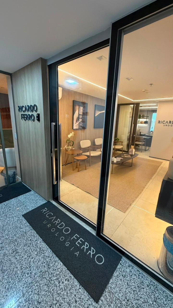 Entrada da clínica Dr. Ricardo Ferro